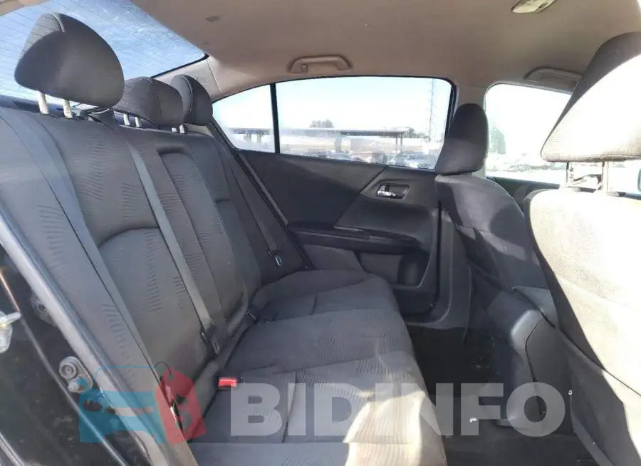 1HGCR2F39FA132789 Photo# 10