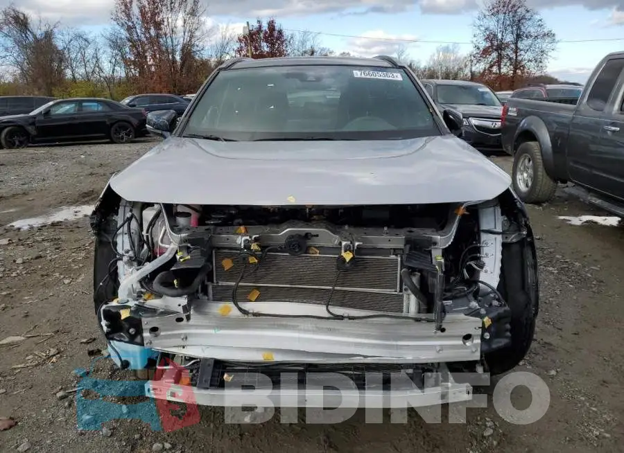 4T3E6RFV4MU063292 Photo# 5
