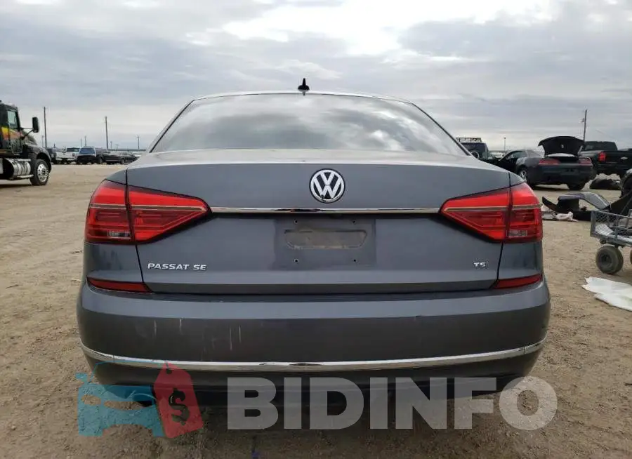 1VWBS7A31GC051761 Photo# 6