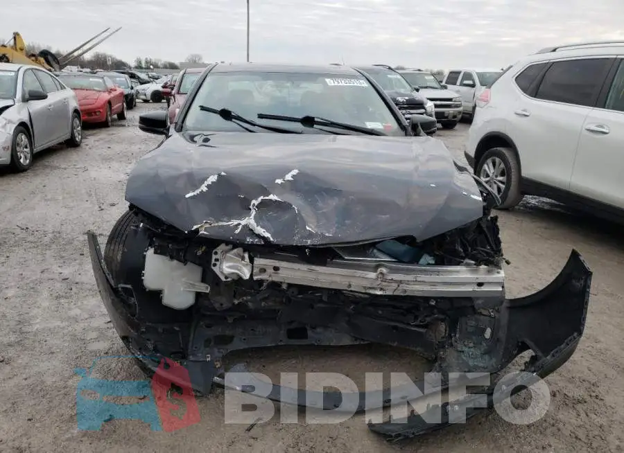 19UUB1F35FA019408 Photo# 5