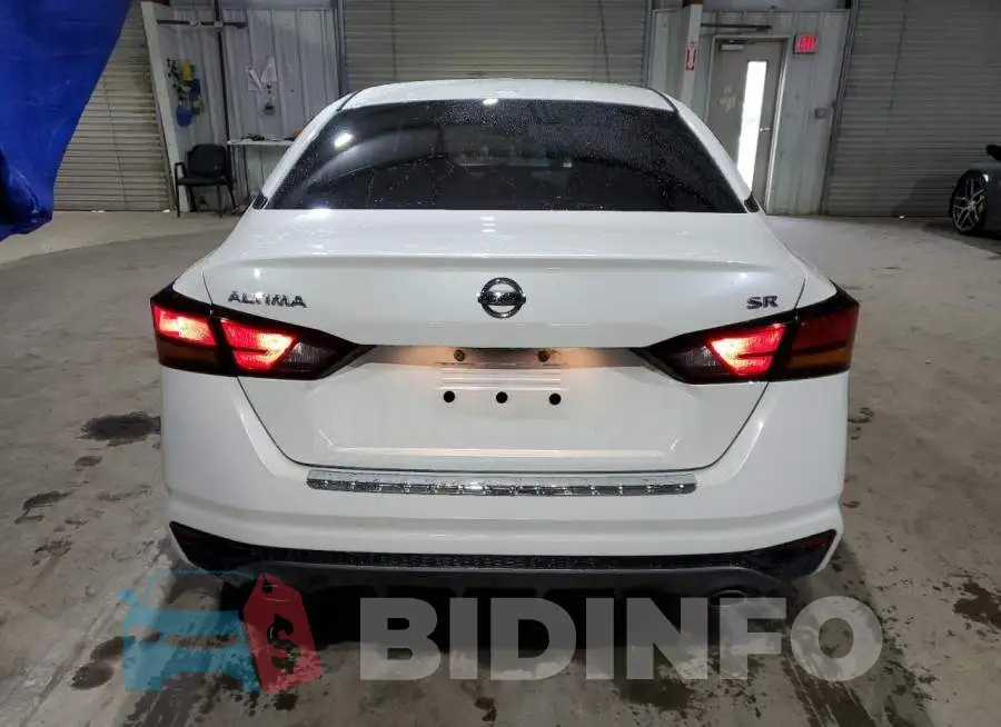1N4BL4CV1KC178893 Photo# 6