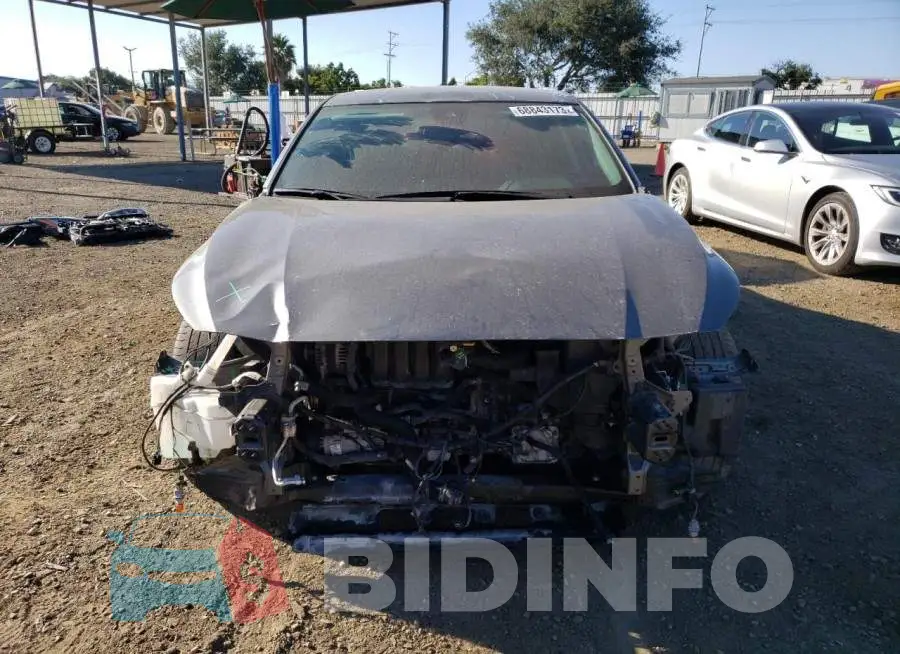 1N4BL4DV4NN347635 Photo# 5
