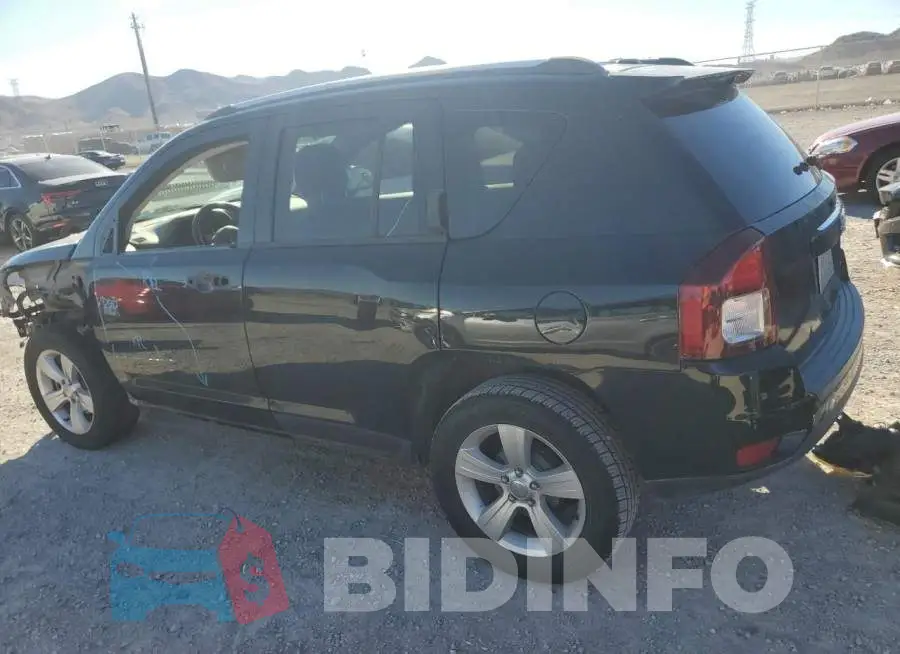 1C4NJCBA6GD560439 Photo# 2
