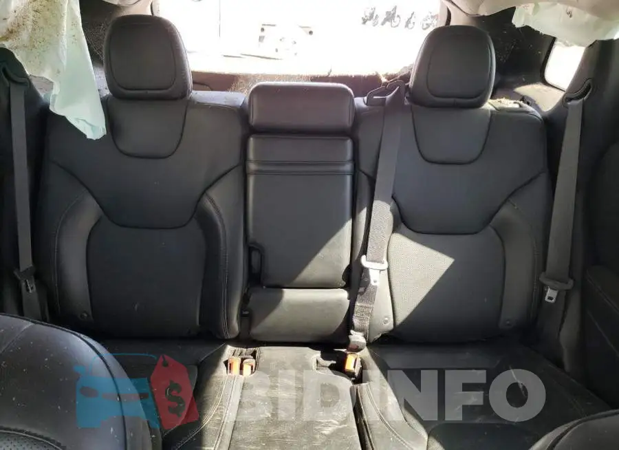 1C4PJLDB7KD411058 Photo# 10