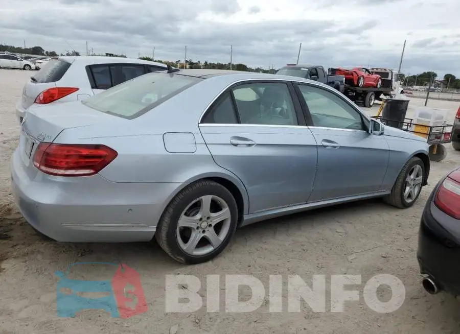 WDDHF9HB1EA761462 Photo# 3