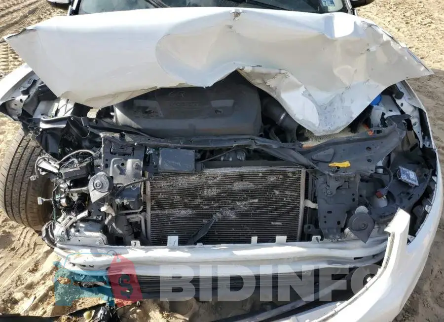 YV440MRUXH2019473 Photo# 12