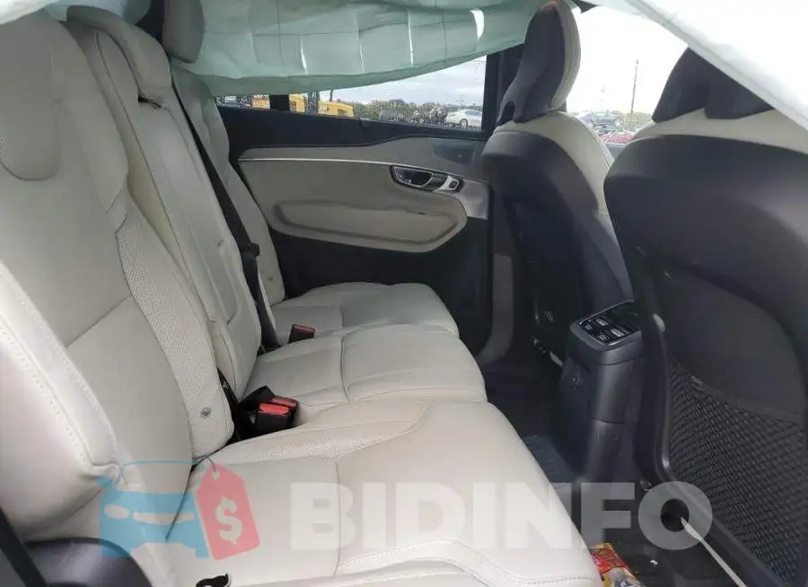 YV4H60CM6N1844218 Photo# 11