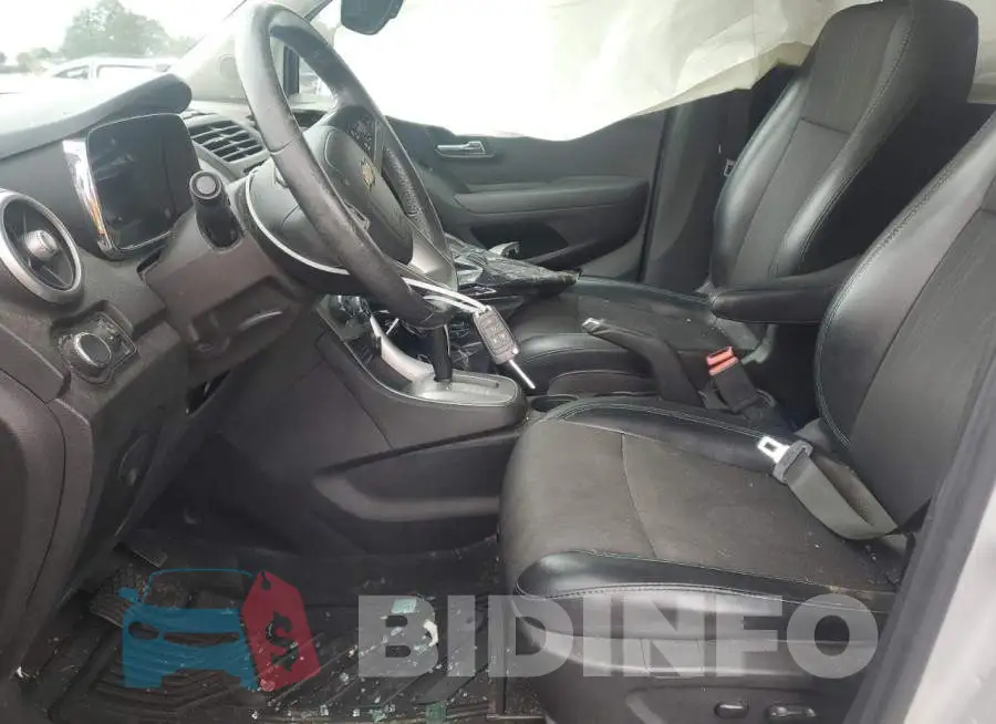 3GNCJRSB9FL255018 Photo# 7