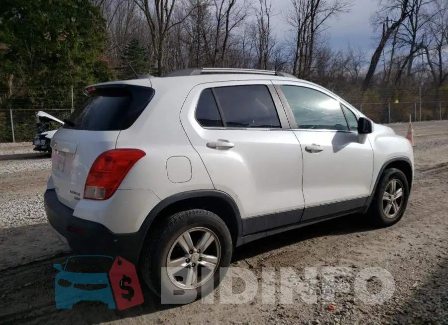 KL7CJRSB5FB112395 Photo# 3