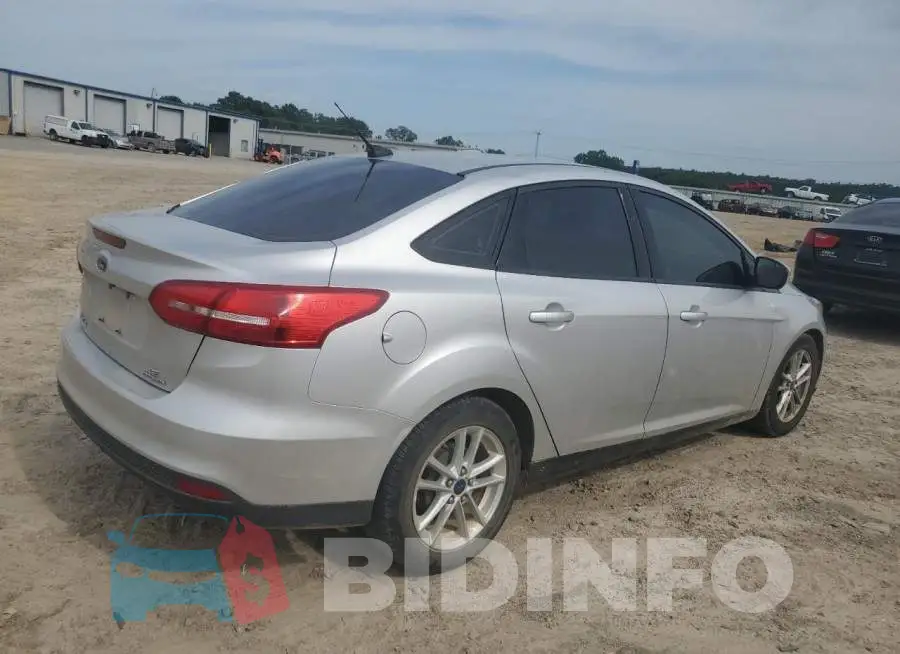 1FADP3F24FL242911 Photo# 3