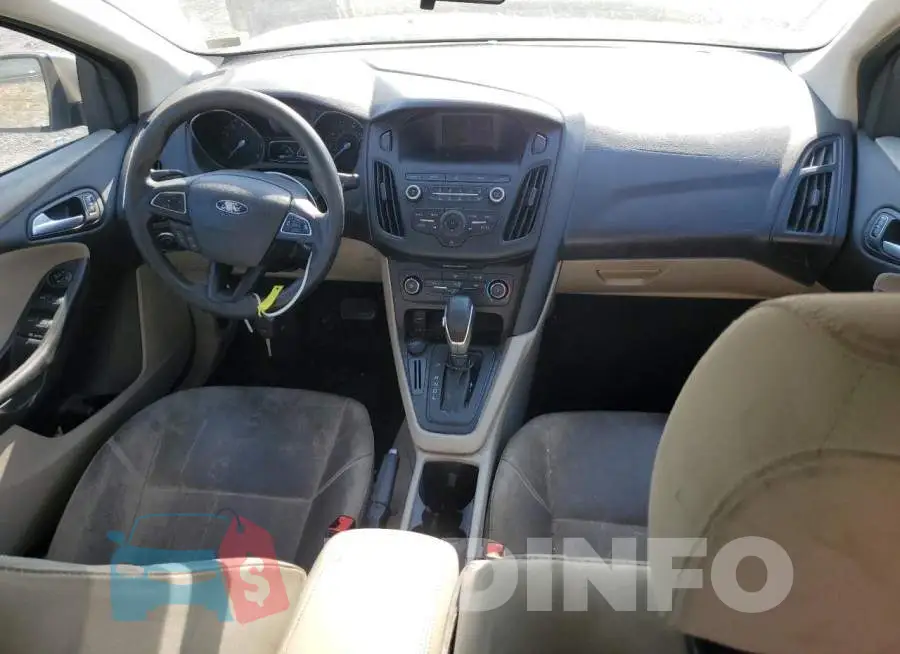 1FADP3F25JL214222 Photo# 8