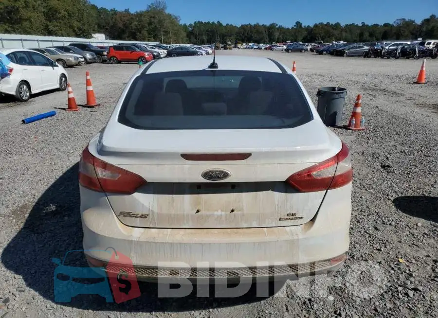 1FADP3F2XEL416608 Photo# 6