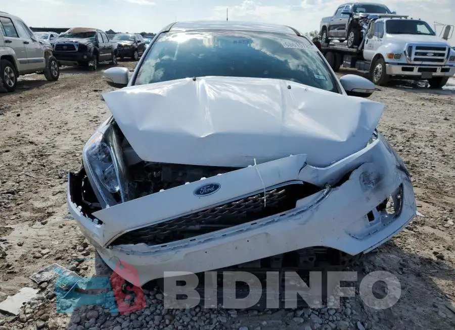 1FADP3K29GL372609 Photo# 5