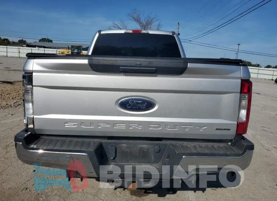 1FT7W2B69JEB22158 Photo# 6