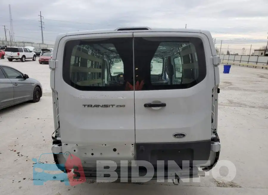 1FTBR1Y82PKB06558 Photo# 6