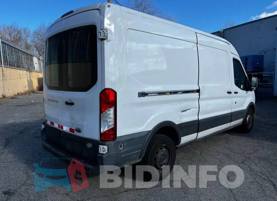 1FTNR2CMXFKA71032 Photo# 4