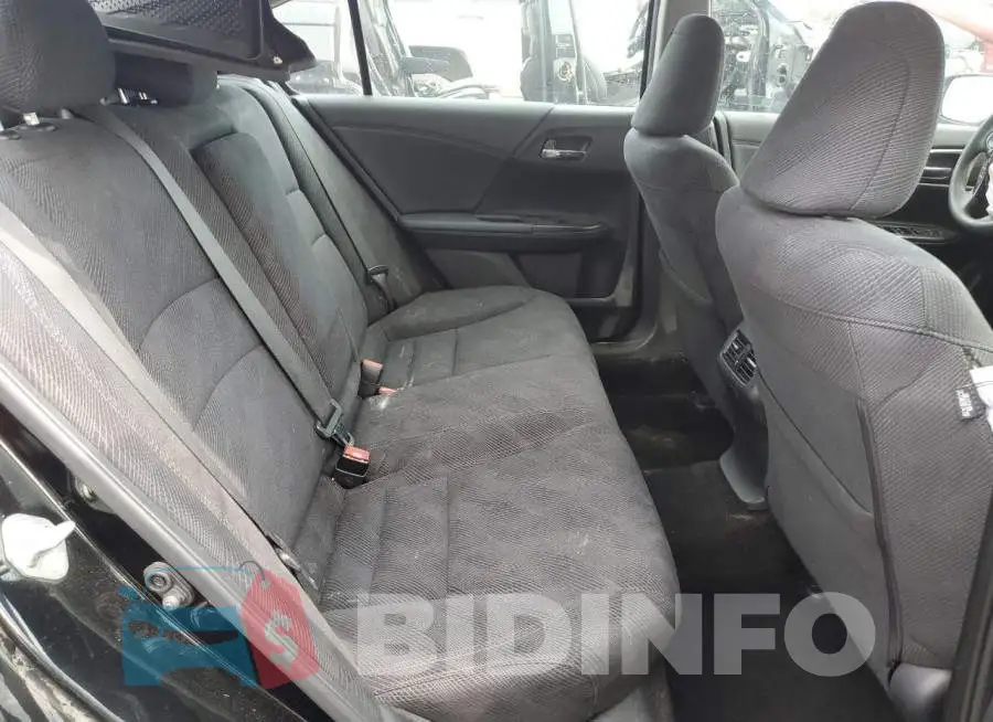 1HGCR2F76HA257268 Photo# 10