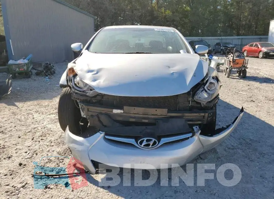 5NPDH4AE2FH617276 Photo# 5