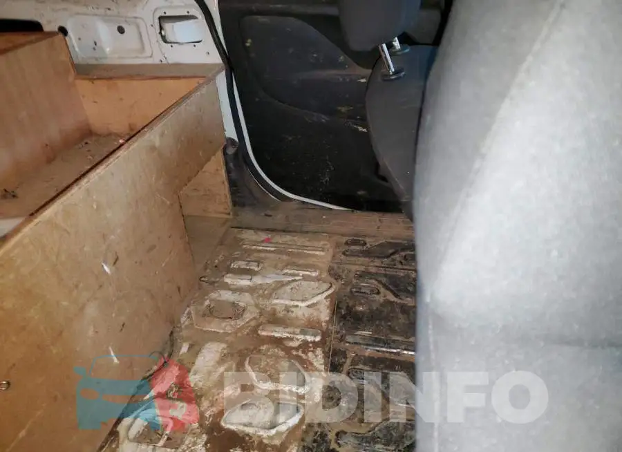 ZFBERFAT5G6B64199 Photo# 11