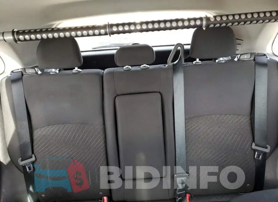 4A4AP4AUXFE016025 Photo# 10