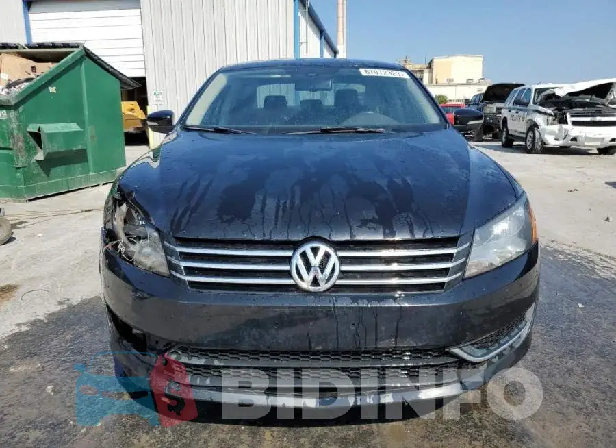 1VWBS7A34EC091670 Photo# 5