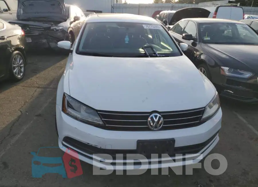 3VWDB7AJXHM3O8262 Photo# 5