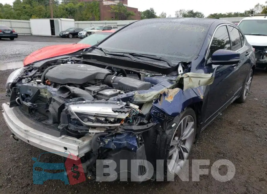 19UUB2F47KA000741 Photo# 2
