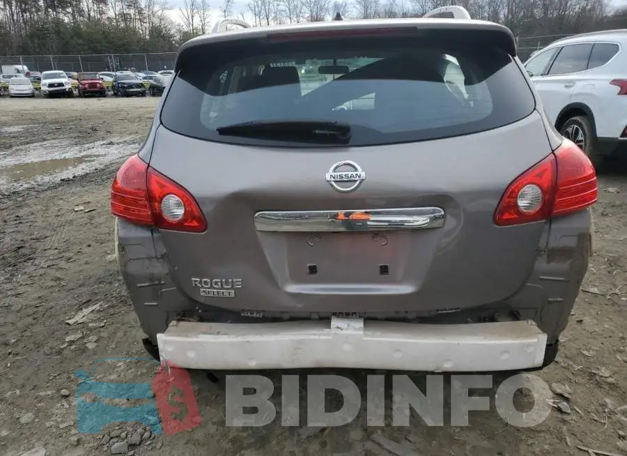 JN8AS5MT2FW659370 Photo# 6