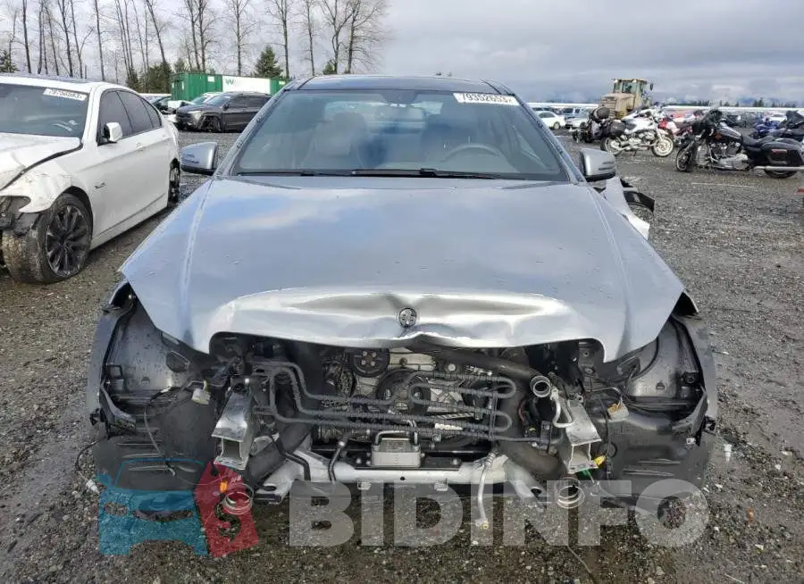 WDDGJ4HB7FG377777 Photo# 5