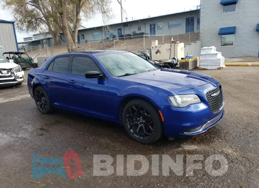 2C3CCAAG3KH590347 Photo# 4