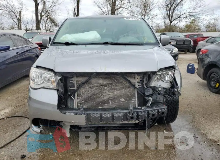 2C4RC1BG7GR261639 Photo# 5