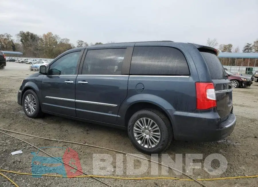 2C4RC1CGXER280374 Photo# 2