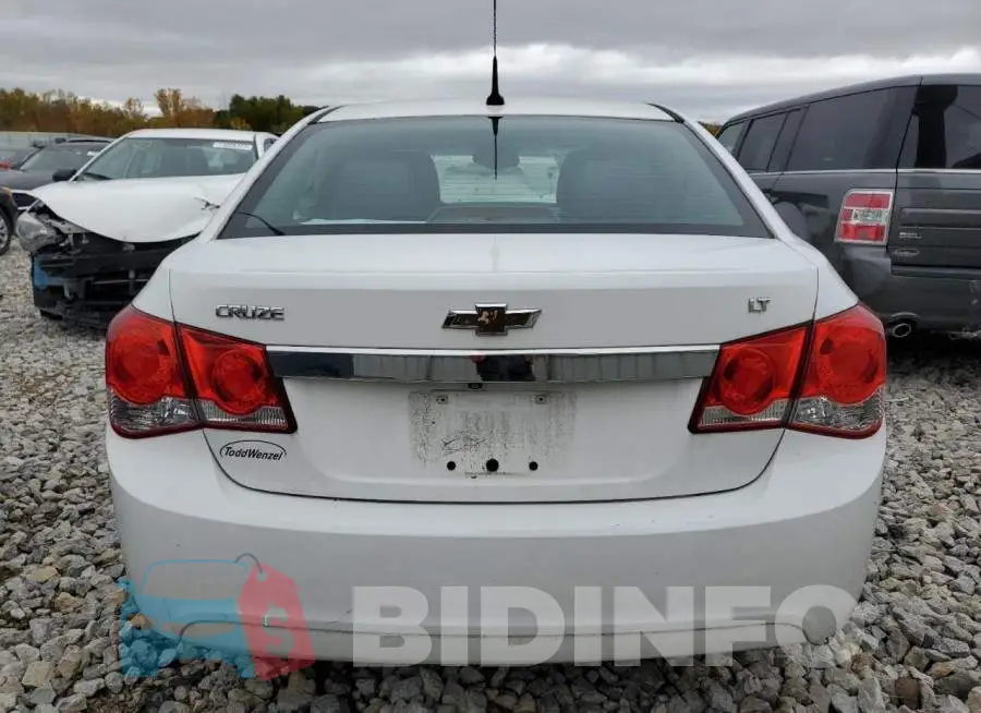 1G1PC5SB7E7373352 Photo# 6