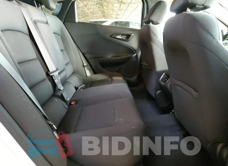 1G1ZD5ST2NF181275 Photo# 10
