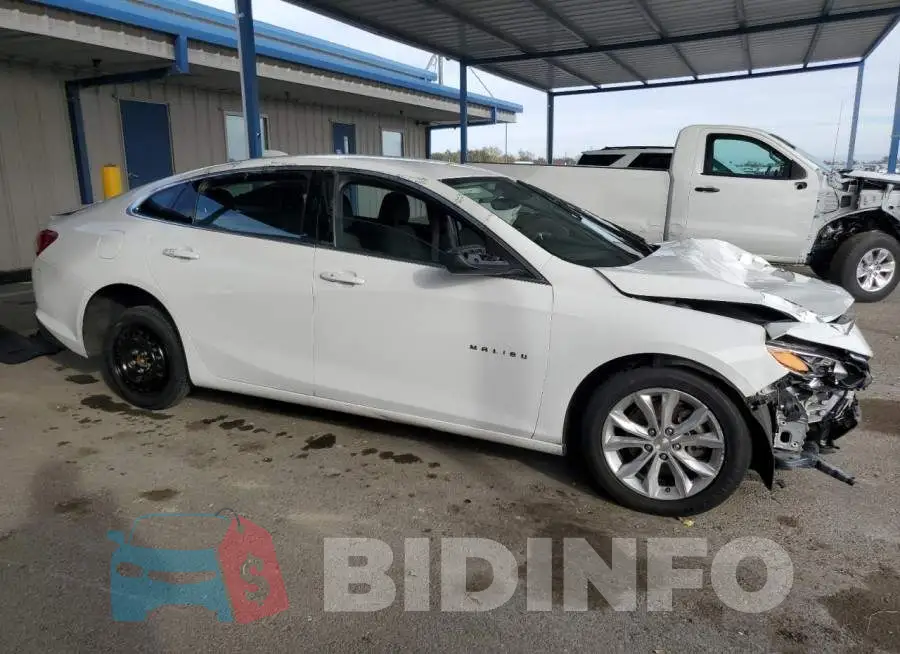 1G1ZD5ST5LF110701 Photo# 4