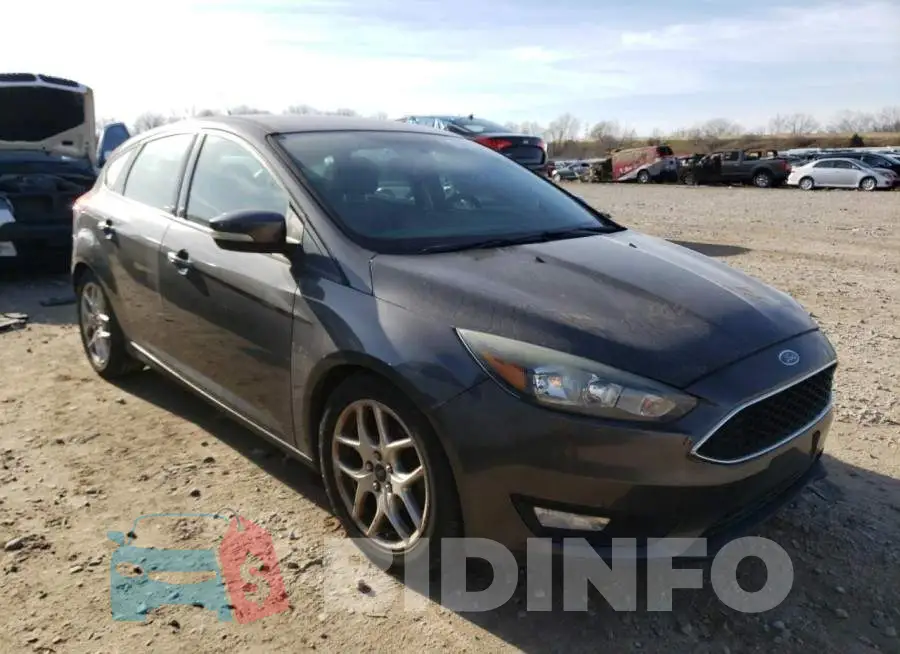 1FADP3K28FL273567 Photo# 4
