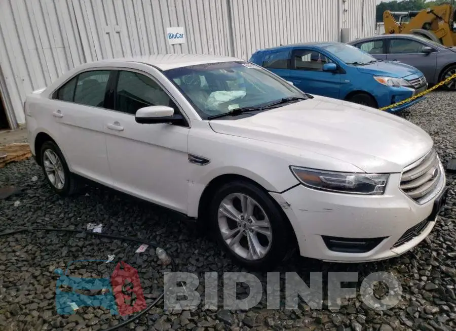 1FAHP2E87FG208312 Photo# 4