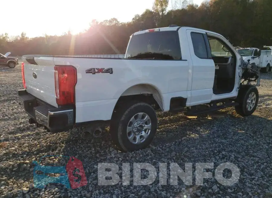 1FT7X2BT2PEC19052 Photo# 3