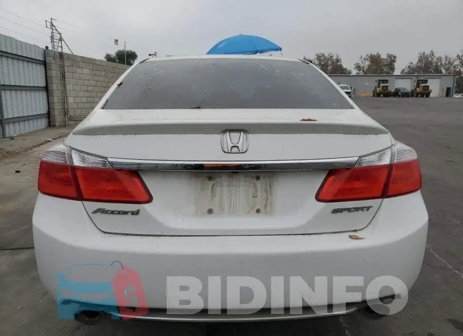 1HGCR2F55FA252042 Photo# 6