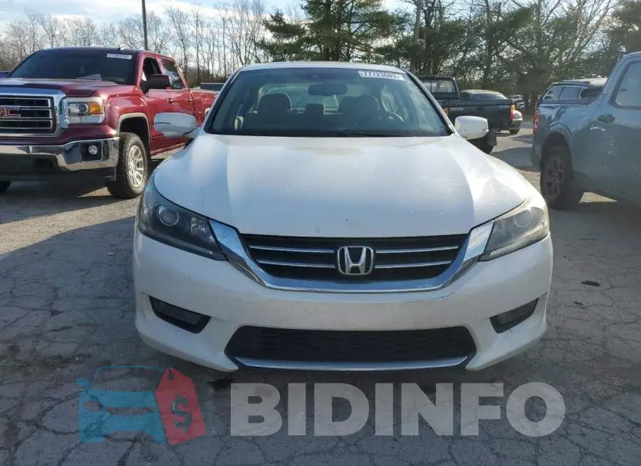 1HGCR2F86EA117533 Photo# 5