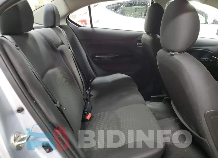 ML32F4FJXKHF06556 Photo# 10