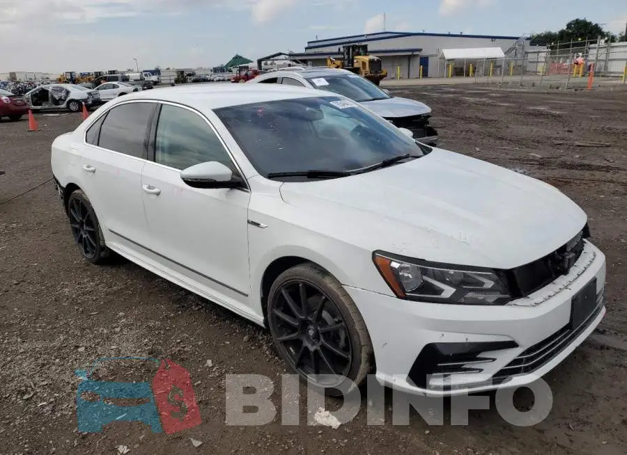 1VWDT7A33HC048240 Photo# 4