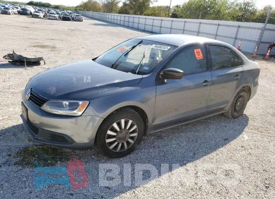 3VW1K7AJ8EM443349 Photo# 1