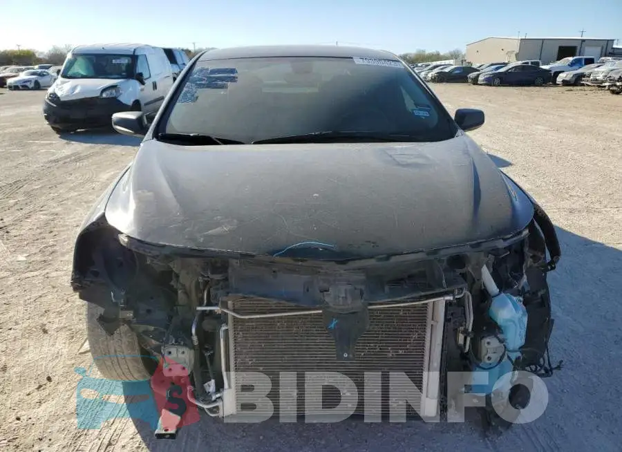 1G1ZB5ST9LF015175 Photo# 5