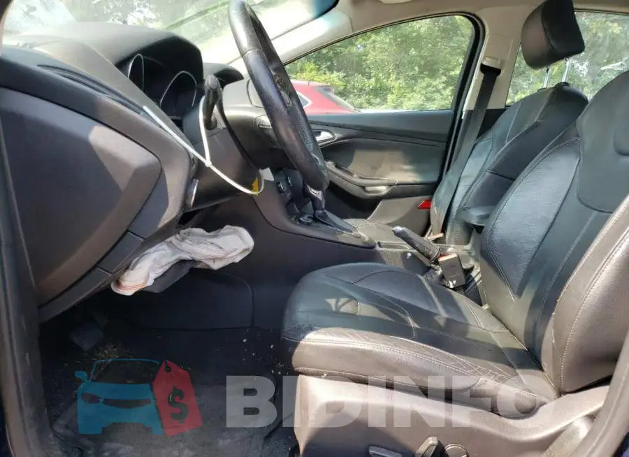 1FADP3F22GL275536 Photo# 7