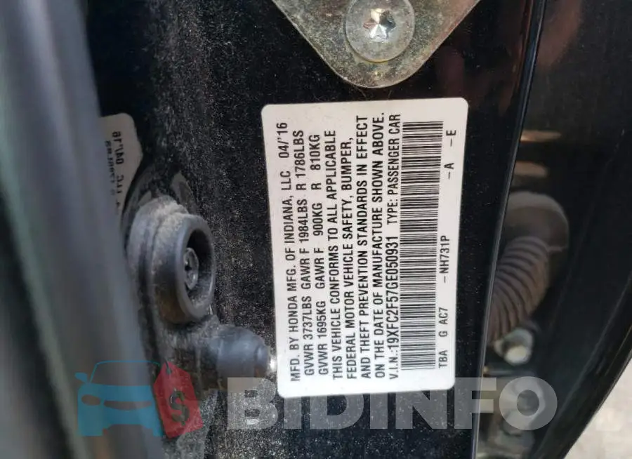 19XFC2F57GE050931 Photo# 12