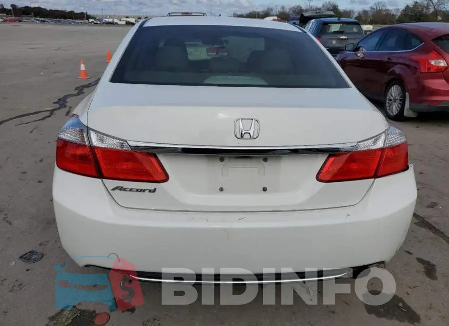 1HGCR2F35FA275352 Photo# 6