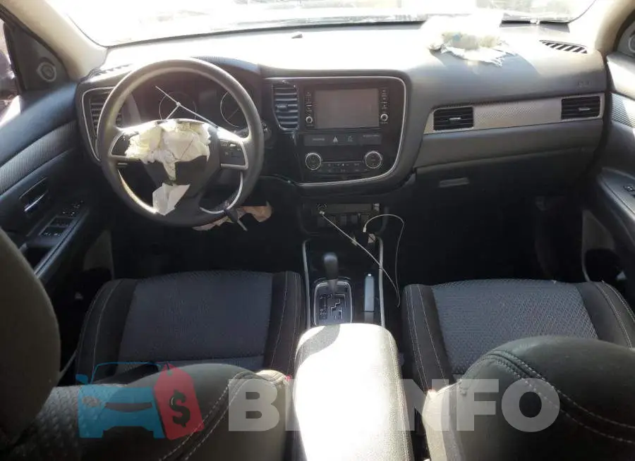 JA4AD2A33JZ055188 Photo# 8