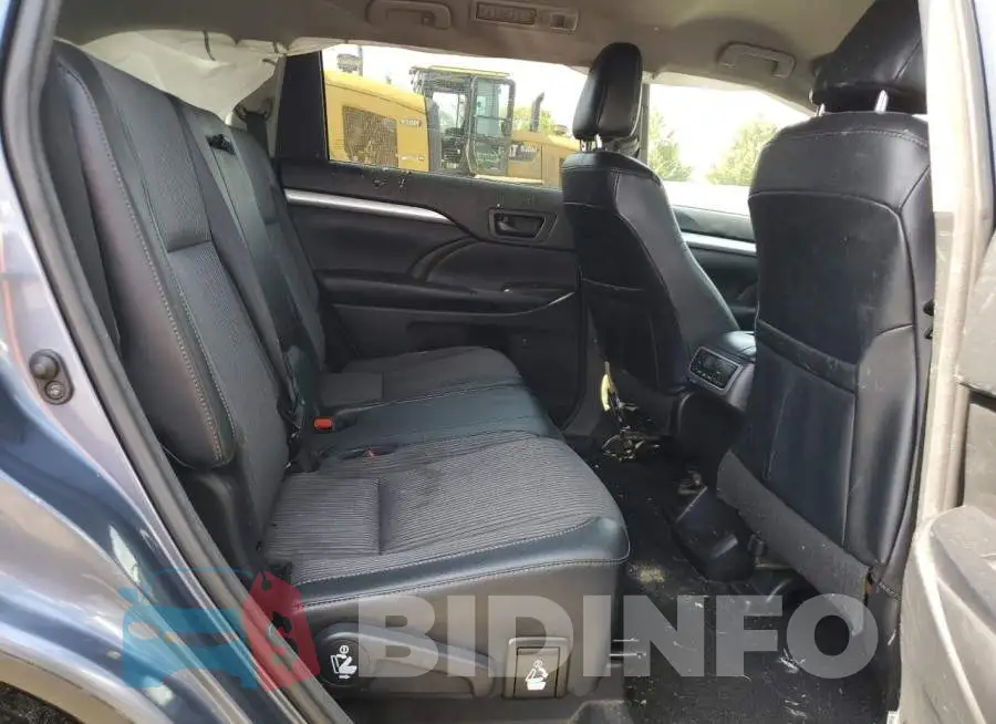 5TDBZRFH3JS496233 Photo# 11