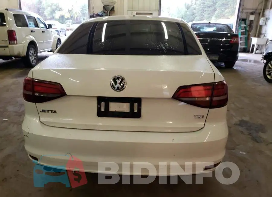 3VW267AJ9GM386607 Photo# 6